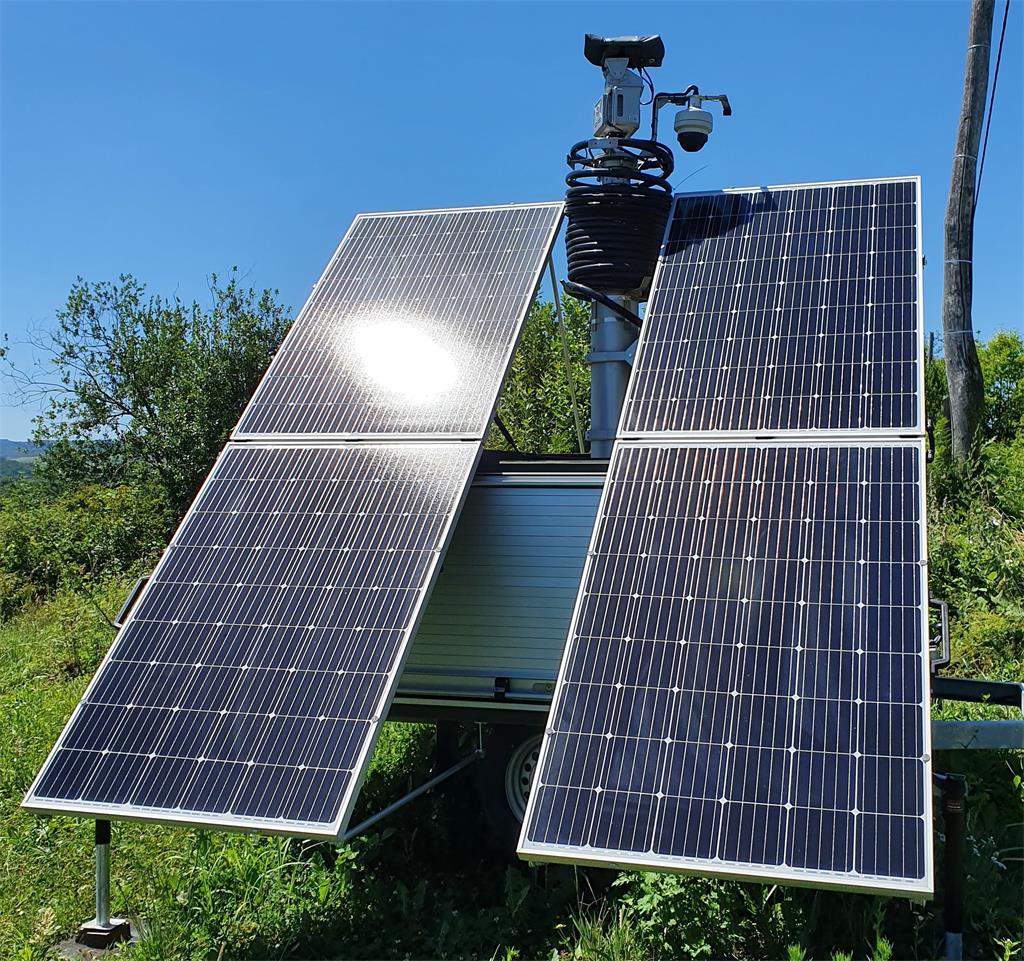 Slika /slike/Ja%C4%8Danje%20nadzora%20dr%C5%BEavne%20granice%20kroz%20nabavu%20sustava%20termovizijske%20kamere%20na%20prikolici%20s%20terenskim%20vozilom/20200708_121302b.jpg