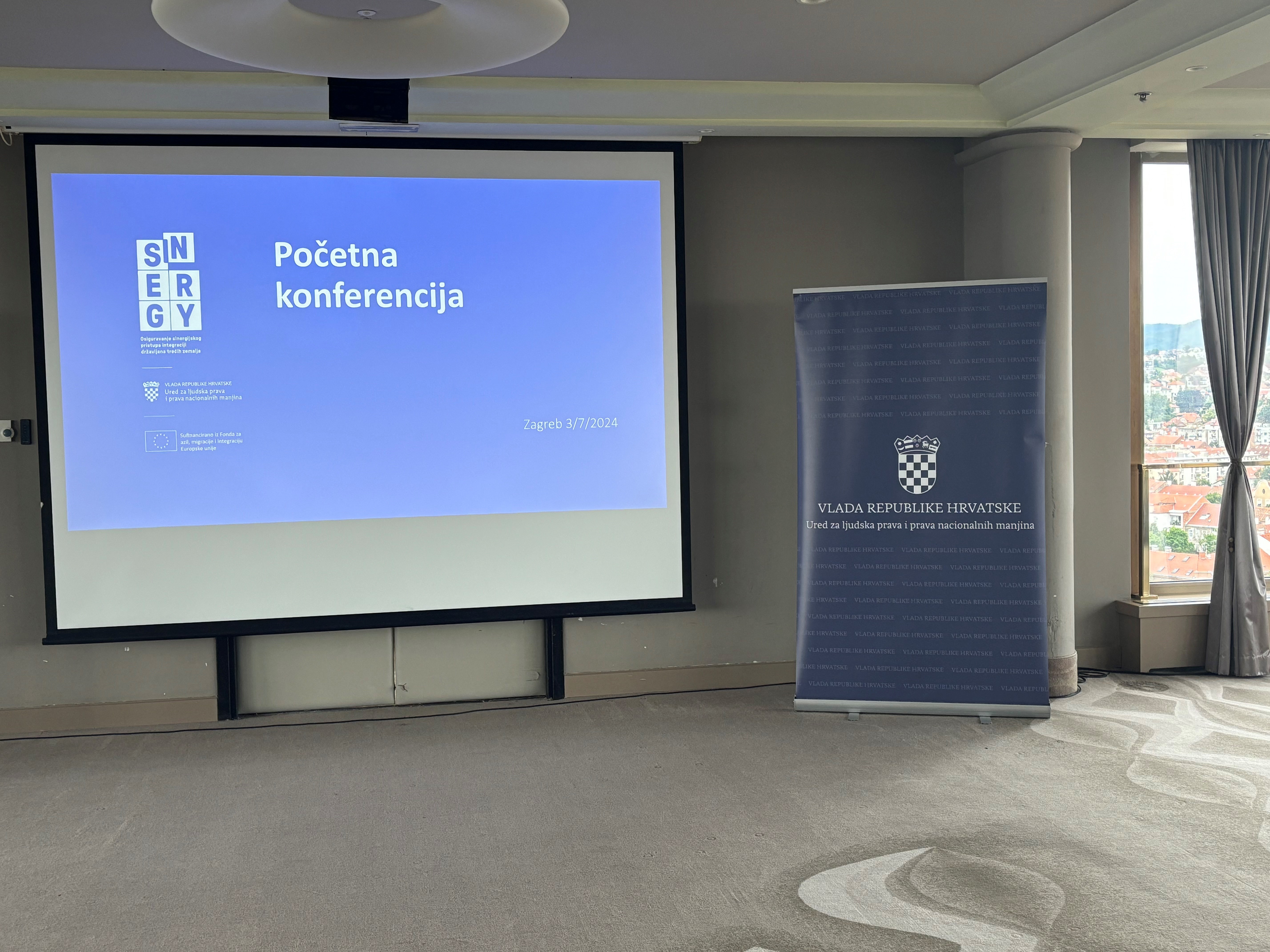 Slika /slike/Po%C4%8Detna%20konferencija%20SINERGY/Foto%201.jpg